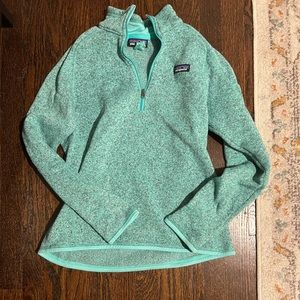 Patagonia ¼ zip, sea foam green heathered